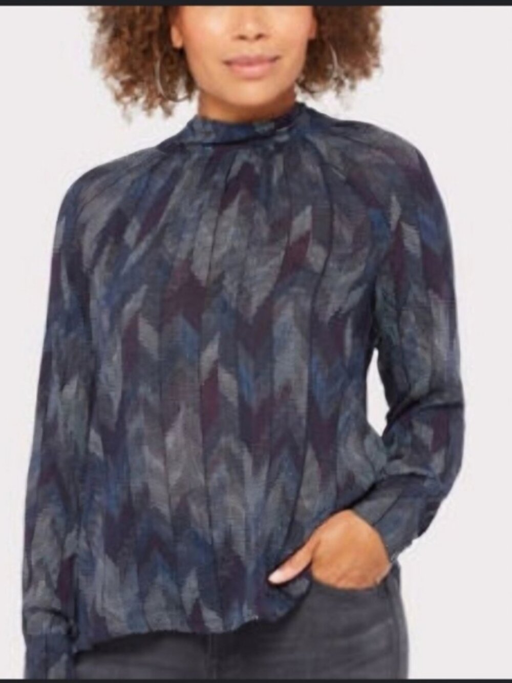Anthropologie Cloth & Stone Lightweight SZ S Mock Neck Back Tie Long Sleeve Top